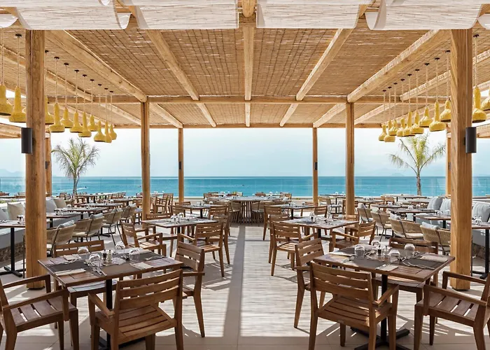 Beach hotel: Mitsis Norida